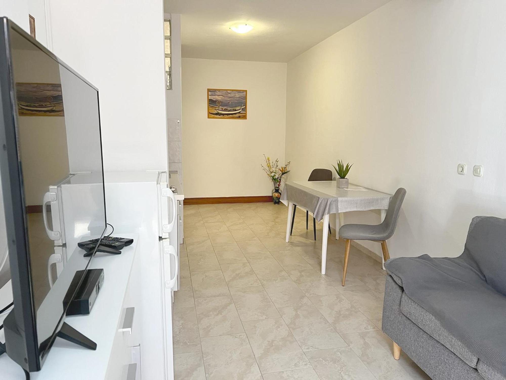 Apartments Ares Ровин Екстериор снимка